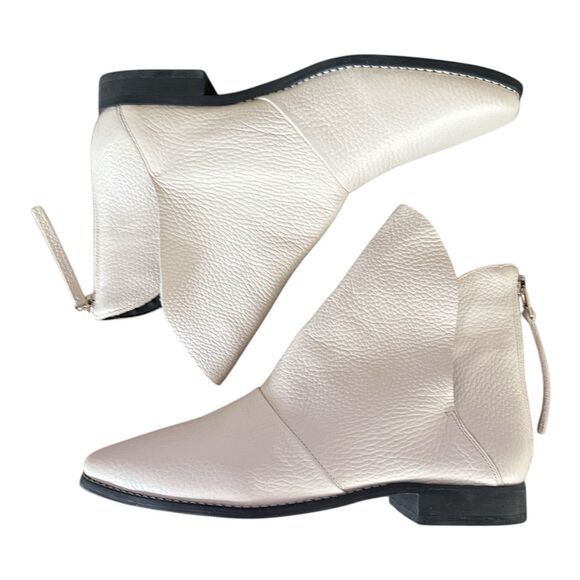 GOLO Scrunch Leather Bootie Back Zip Draped Ankle Boots Size 8 Womens‎ White - Picture 7 of 12